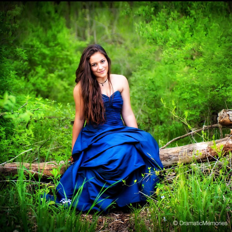 Senior Portraits Girl in the Green Forest